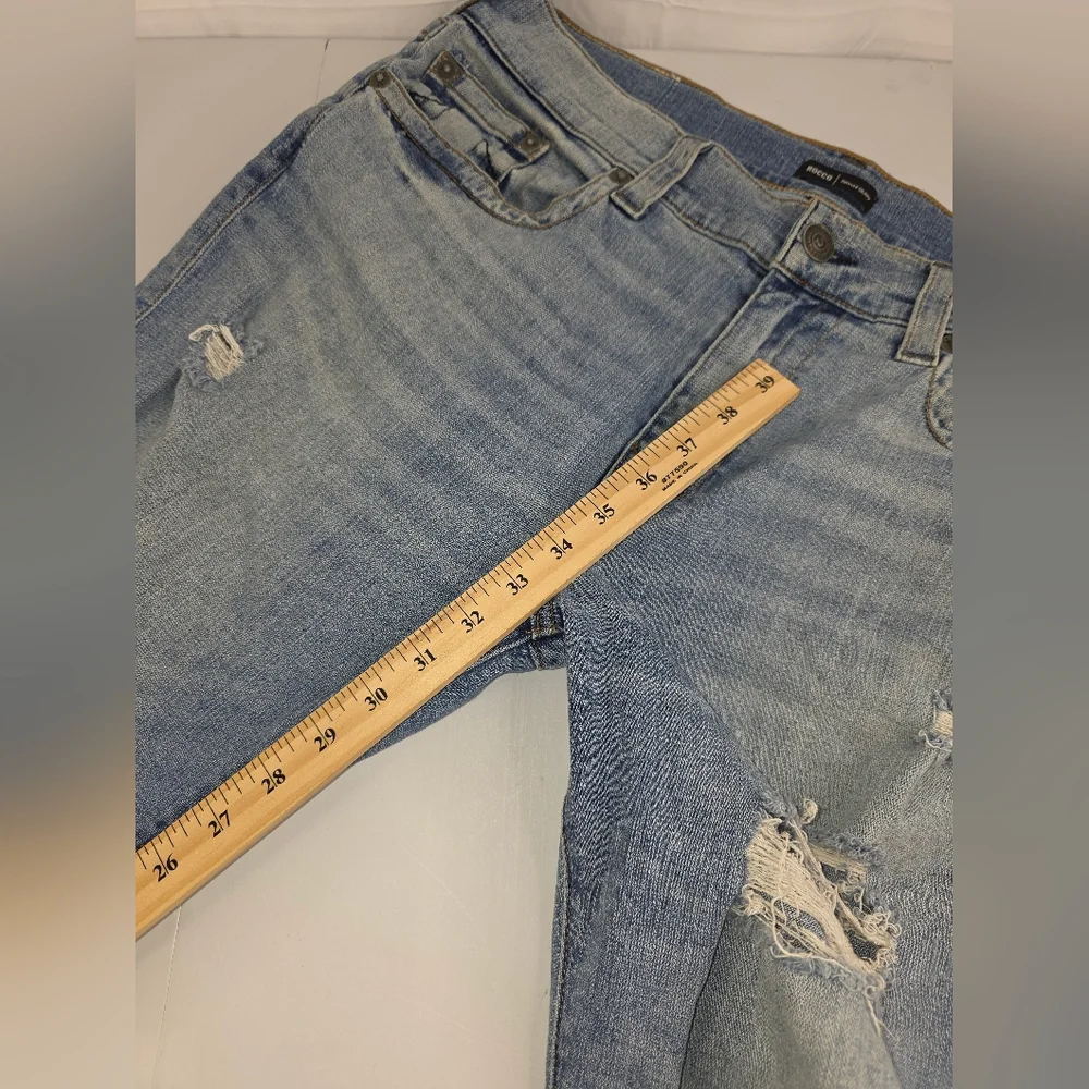 True Religion Men's Distressed Rocco Jeans Relaxed Skinny Size 36 Blue L-3331